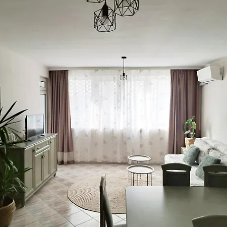 아파트 уютен дом на 15 минути от плажа