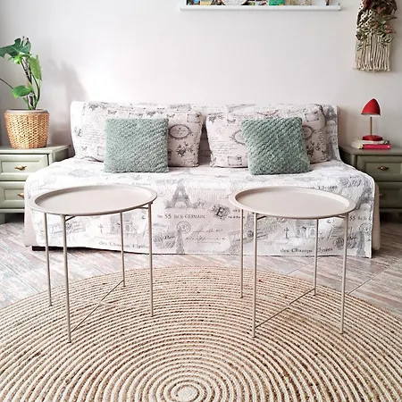 уютен дом на 15 минути от плажа * 바르나